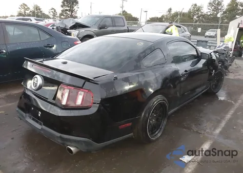 2011 Ford Mustang V6 Premium from USA, damaged, VIN 1ZVBP8AMXB5115177
